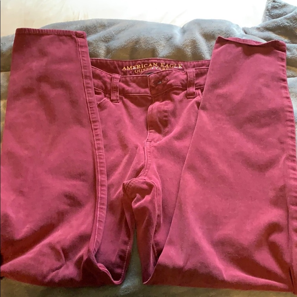 American eagle maroon skinny jean